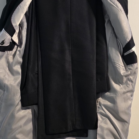 Black Sport Coat with Notched Lapel and Structured Shoulders Tazio ultra slim - Picture 4 of 8